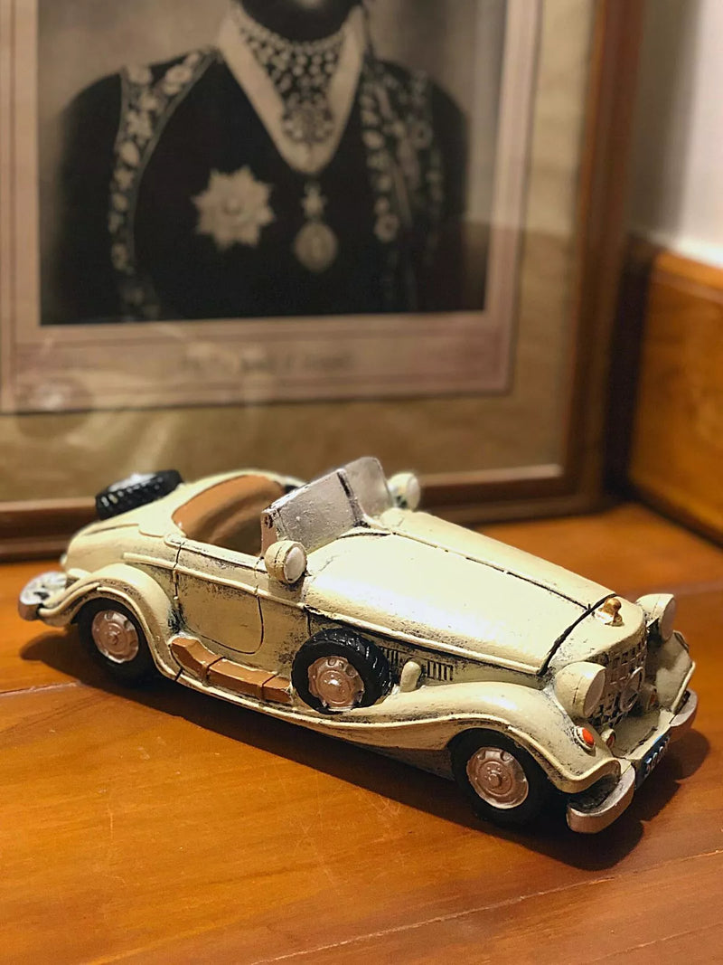 VINTAGE CAR TABLE TOP