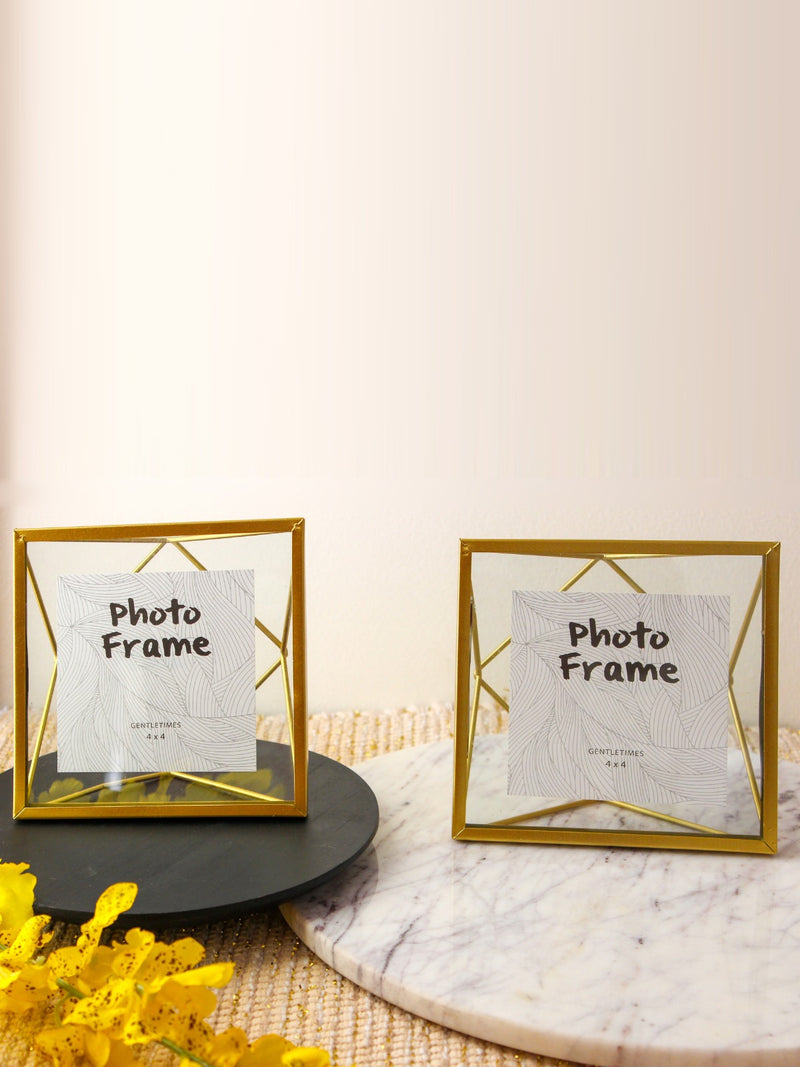 FLOATING PHOTO GOLDEN FRAMES