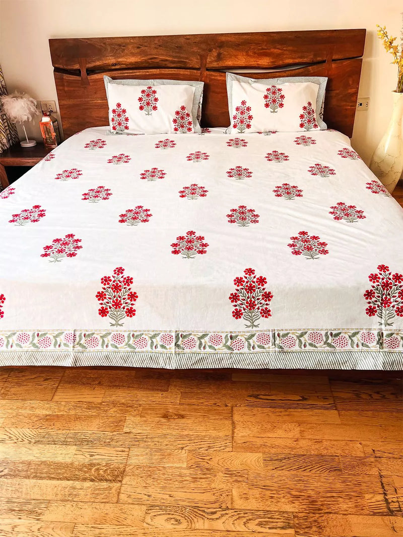 MAJESTIC MUGHAL BLOOM HANDBLOCK PRINTED BEDSHEET WITH REVERSIBLE PILLOW CASES